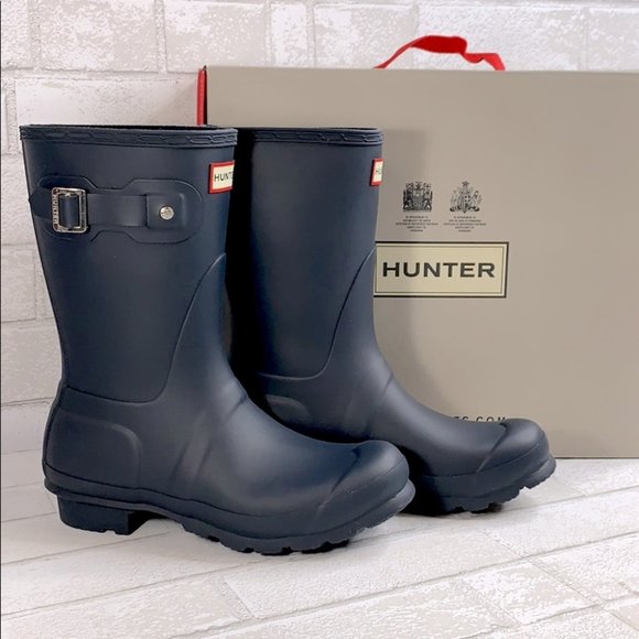 Hunter Shoes - Hunter Original Short Adjustable Rain Boots - Navy